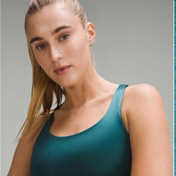 NEW Lululemon Energy Longline Bra *Medium Support, B-D Cups Foil
Storm Teal - Picture 2 of 6